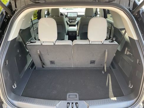 New 2026 Ford Explorer Active w/ Active Comfort Package AWD/4WD image 49