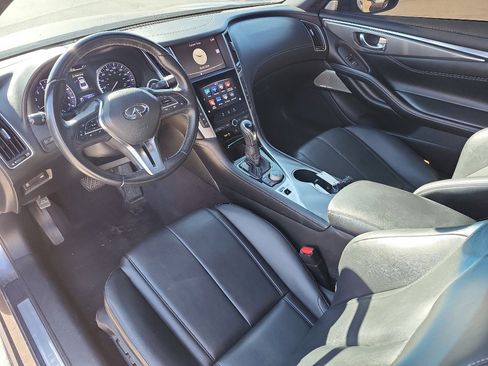 Used 2018 INFINITI Q60 3.0t Luxe image 12
