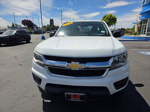 Used 2018 Chevrolet Colorado W/T w/ WT Convenience Package AWD/4WD image 6