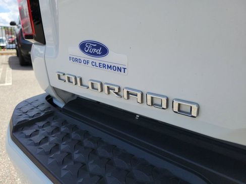 Used 2023 Chevrolet Colorado LT w/ LT Convenience Package II AWD/4WD image 9
