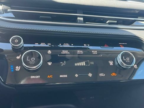 Certified 2026 INFINITI QX60 Luxe w/ Cargo Package FWD image 19