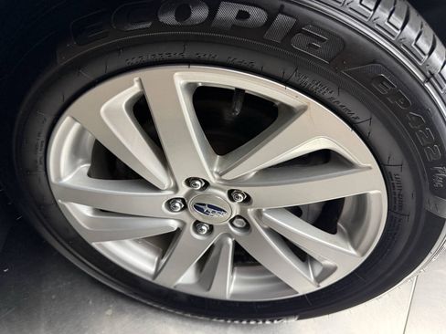 Used 2015 Subaru Impreza 2.0i Premium AWD/4WD image 22