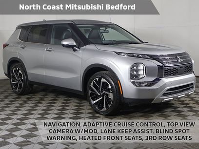 Used 2024 Mitsubishi Outlander SE
