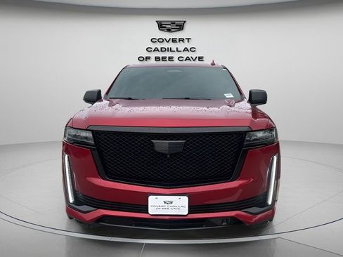 Used 2022 Cadillac Escalade Sport Platinum w/ Heavy-Duty Trailer Package image 2