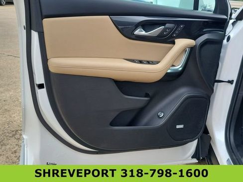 Certified 2020 Chevrolet Blazer Premier w/ Driver Confidence II Package FWD image 22
