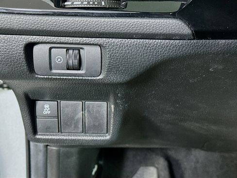 Used 2025 Honda Civic Sport image 17