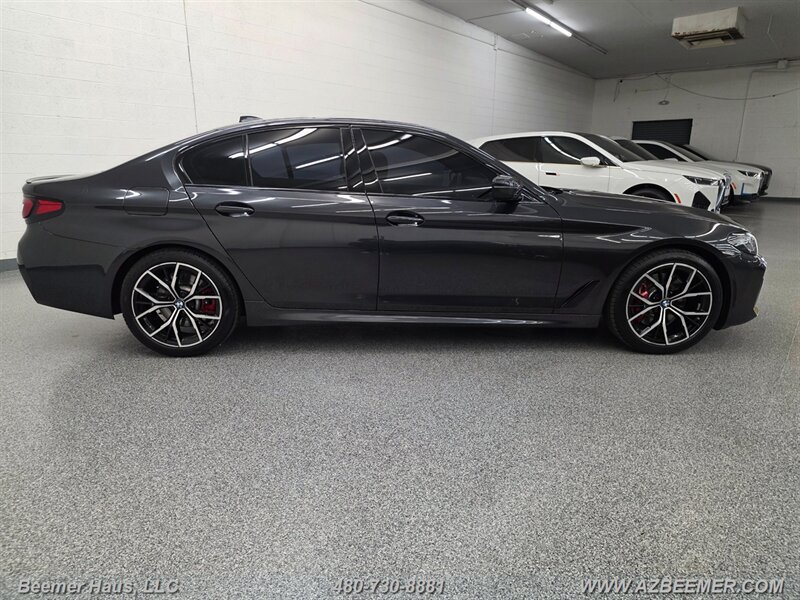 Used 2023 BMW 530i w/ M Sport Package RWD image 12