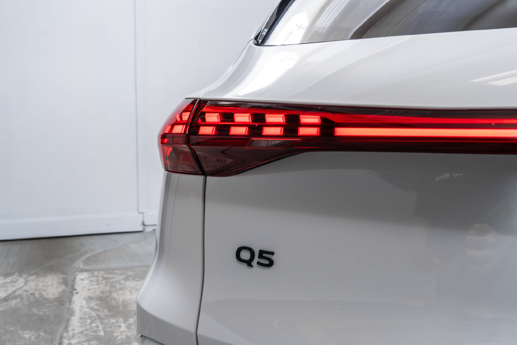New 2026 Audi Q5 Premium Plus AWD/4WD image 13