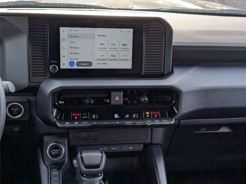 Used 2024 Toyota Land Cruiser image 17