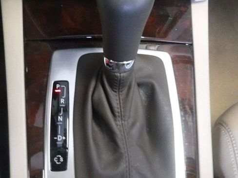 Used 2010 Mercedes-Benz E 350 Coupe image 36