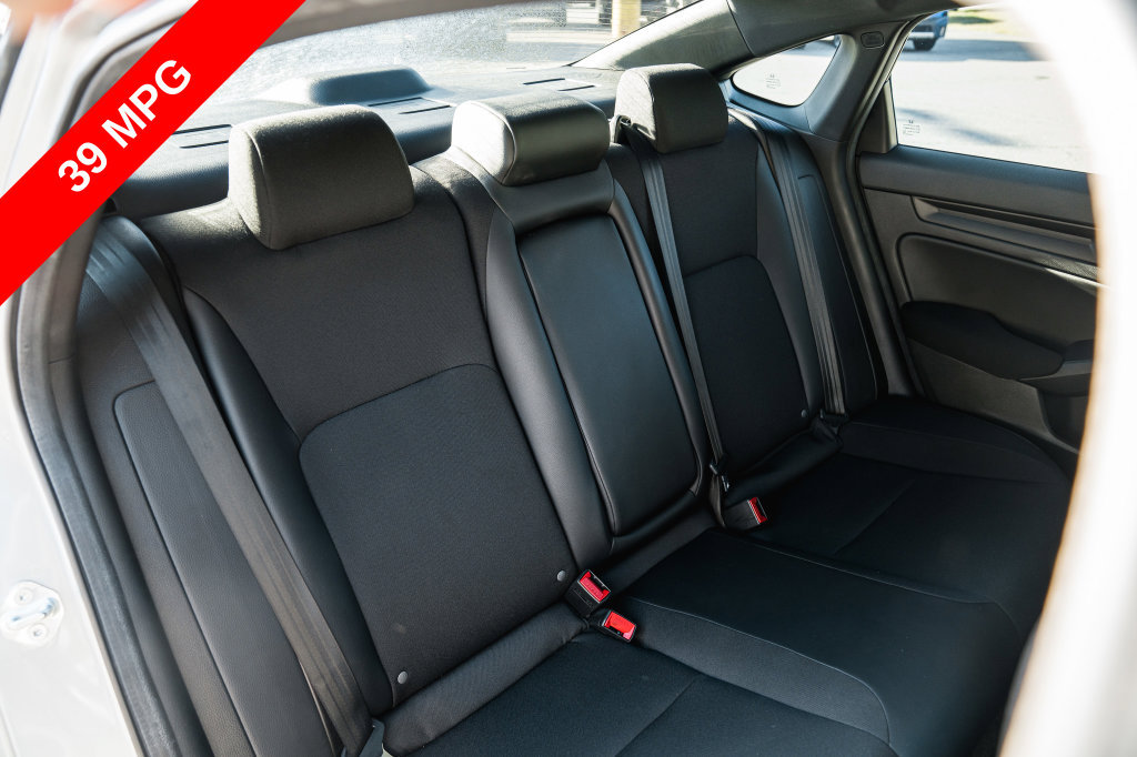 Used 2025 Honda Civic Sport image 26