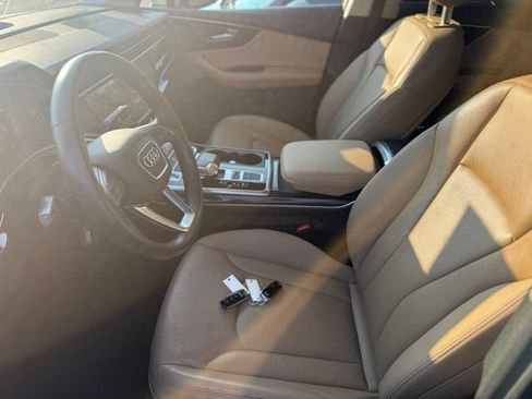 Used 2021 Audi Q7 2.0T Premium Plus w/ Executive Package AWD/4WD image 7