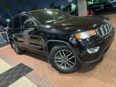 Used 2019 Jeep Grand Cherokee Laredo w/ Laredo X Package