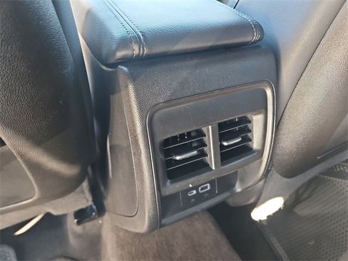 Used 2023 Cadillac XT4 Premium Luxury image 20