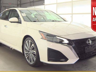 Used 2023 Nissan Altima 2.5 SL