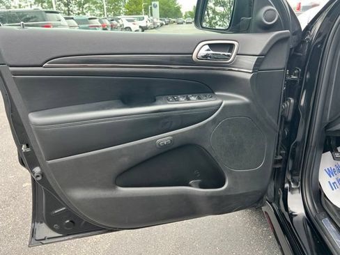 Used 2019 Jeep Grand Cherokee Limited X AWD/4WD image 26