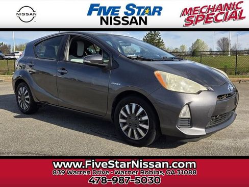 Used 2013 Toyota Prius C One image 1