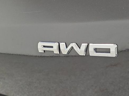 Certified 2025 Ford Escape Platinum AWD/4WD image 7