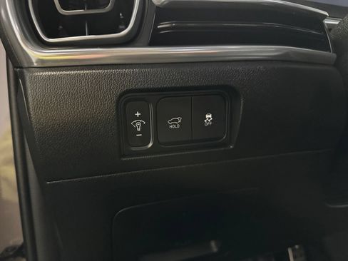 Used 2025 Kia Sorento SX AWD/4WD image 24