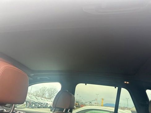 Certified 2024 BMW X5 xDrive40i w/ Premium Package image 17