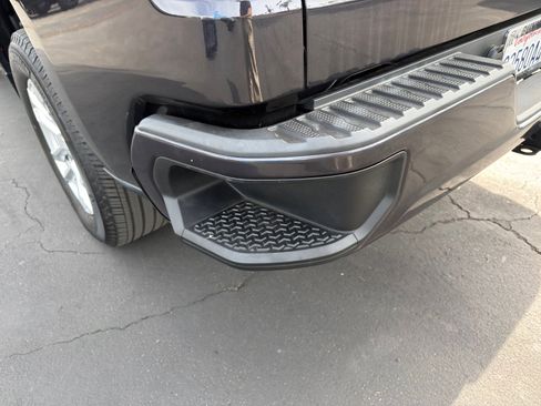 Used 2023 Chevrolet Silverado 1500 RST image 15