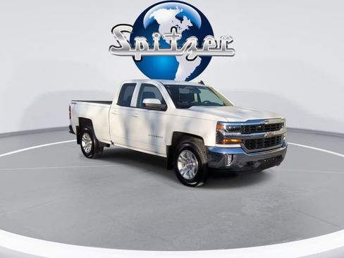 Used 2019 Chevrolet Silverado 1500 LT w/ All Star Edition image 2
