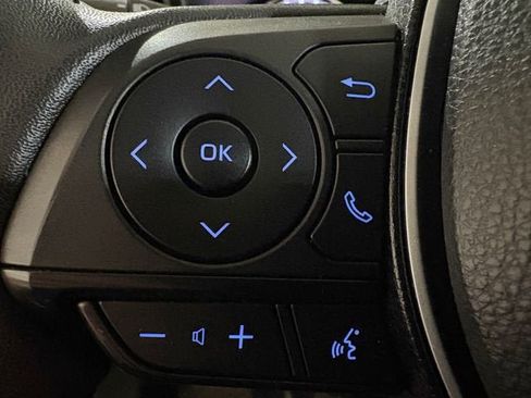 Certified 2022 Toyota RAV4 XLE w/ Convenience Package image 20