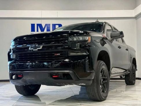 Used 2019 Chevrolet Silverado 1500 LT Trail Boss image 2