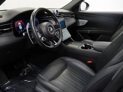 Used 2023 Maserati Grecale Modena image 17