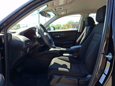 Certified 2023 Honda HR-V LX image 13