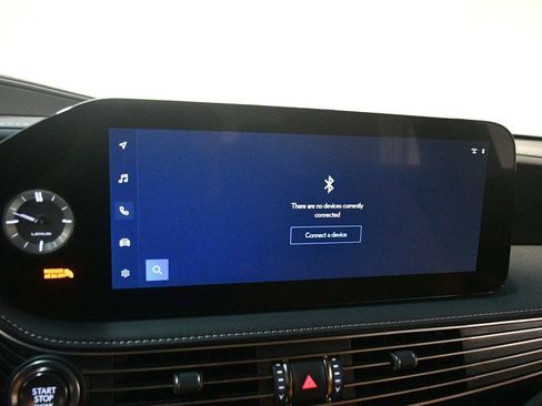 Used 2023 Lexus LS 500 w/ Accessory Package (Z2) image 58