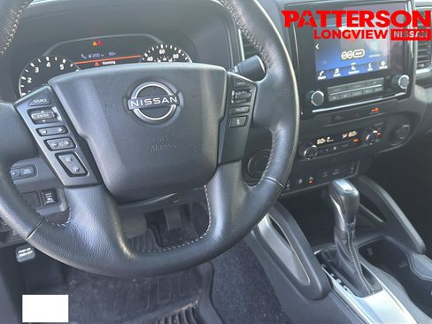 Used 2024 Nissan Frontier SL w/ Technology Package RWD image 6