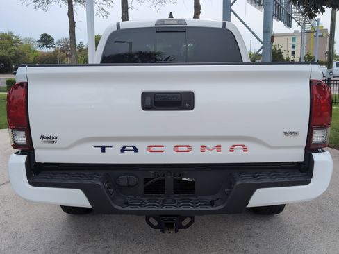 Certified 2023 Toyota Tacoma SR5 w/ Technology Package image 9