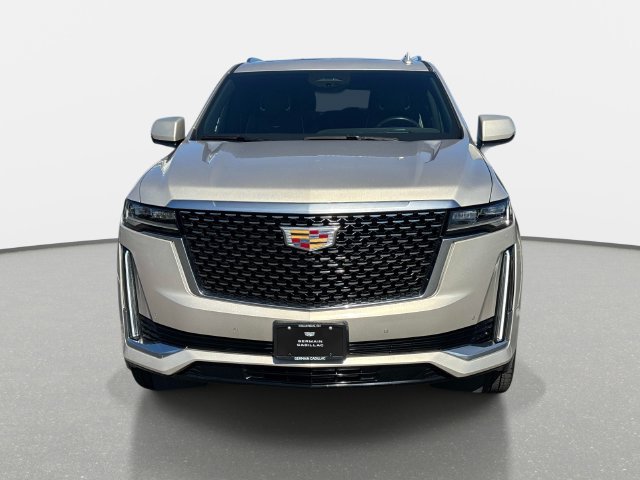 Used 2023 Cadillac Escalade Premium Luxury AWD/4WD image 9