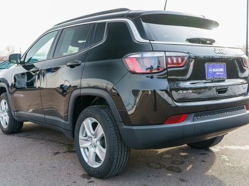 Used 2022 Jeep Compass Latitude w/ Convenience Group image 8