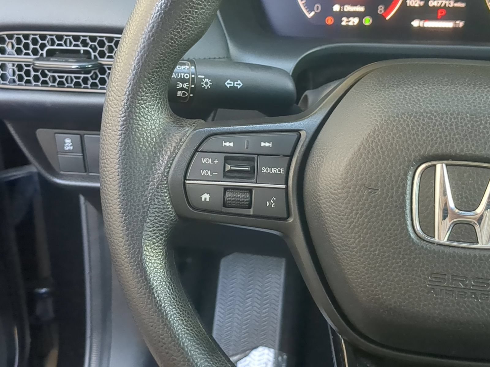 Used 2024 Honda HR-V LX image 16