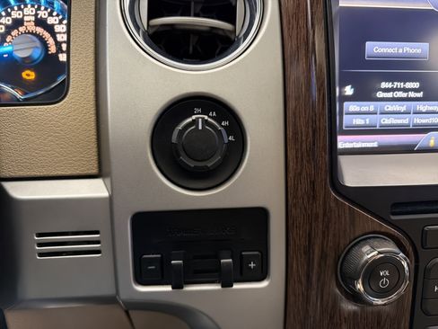 Used 2014 Ford F150 Lariat w/ Equipment Group 502A Luxury image 21