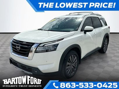 Used 2022 Nissan Pathfinder SL w/ SL Premium Package