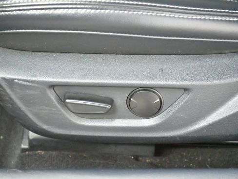 Used 2024 Ford Mustang Premium image 24