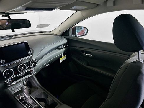 Certified 2025 Nissan Sentra SV w/ All-Weather Package image 23