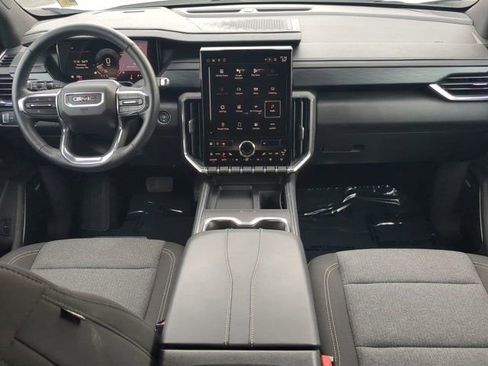 Used 2025 GMC Acadia Elevation image 14