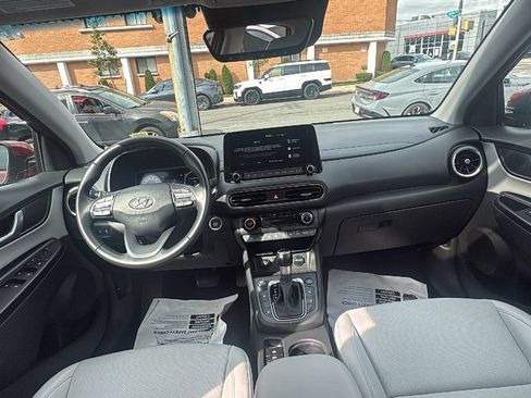 Used 2023 Hyundai Kona Limited AWD/4WD image 28