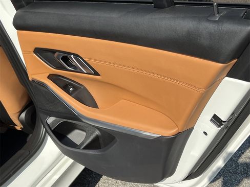 Used 2020 BMW 330i Sedan w/ Convenience Package image 13