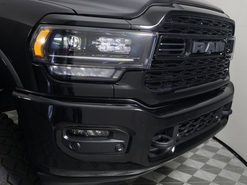 Used 2024 RAM 2500 Limited image 46