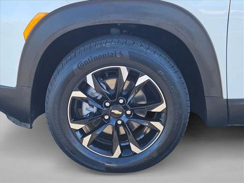 Used 2023 Chevrolet TrailBlazer LT image 23
