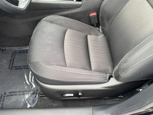 Used 2024 Nissan Altima 2.5 SV image 14