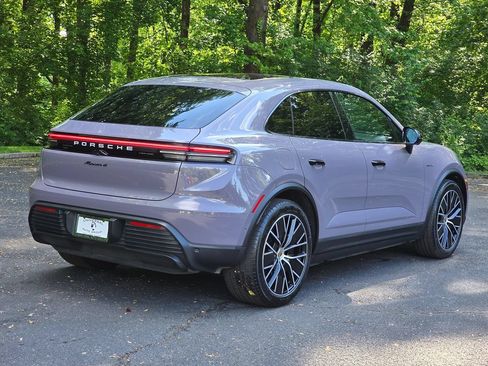 Used 2024 Porsche Macan 4 Electric AWD/4WD image 6