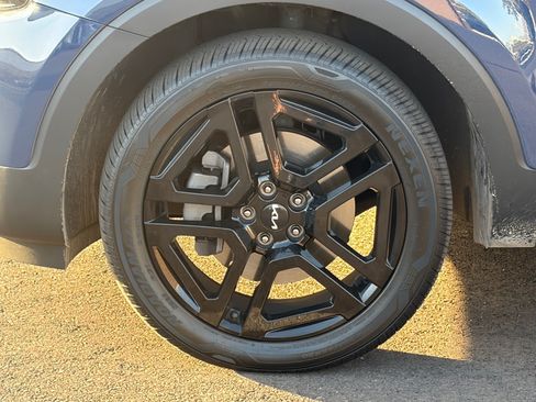 Certified 2023 Kia Telluride SX Prestige X-Line AWD/4WD image 6