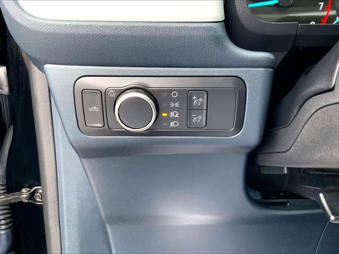 Used 2022 Ford Maverick XLT image 29