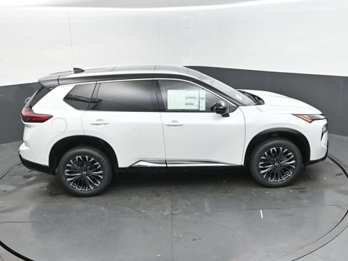 New 2026 Nissan Rogue Platinum w/ Platinum Premium Package image 39